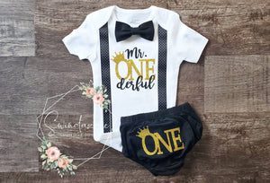 Short sleeve Crown Mr. ONEderful bodysuit - black and gold ONEderful theme - polka dot cursive